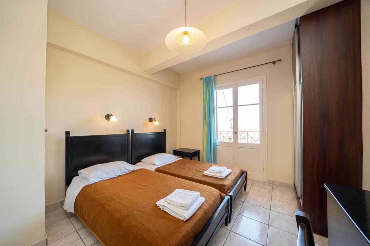 Lorenzo House Apartments Lászi Kültér fotó